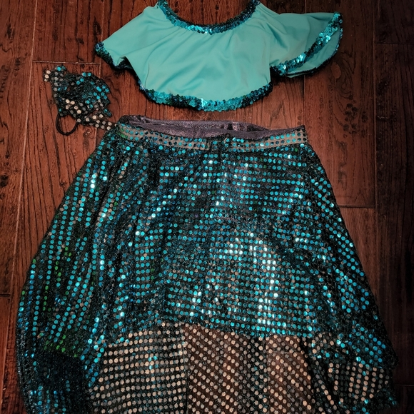 Girls dance costume - Picture 1 of 3
